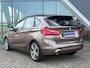 BMW 2-Serie Active Tourer 225xe Plug in Hybride iPerformance High Executive Leder / Stoelverwarming