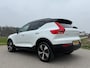Volvo XC40 1.5 T4 Recharge R-Design Automaat / Panoramadak / Leder-Alcantara / Camera / Navi / 19" Velgen / Clima / PDC / Cruise /