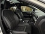 Volvo XC40 1.5 T4 Recharge R-Design Automaat / Panoramadak / Leder-Alcantara / Camera / Navi / 19" Velgen / Clima / PDC / Cruise /