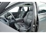 Volvo XC60 2.0 T6 Plug-in hybrid AWD Inscription Exclusive | Google | Luchtvering | Trekhaak | Head-up | H&K Audio | Pano-dak |