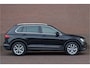 Volkswagen Tiguan 1.4 TSI DSG Highline, 1e eigenaar, 60.000km NAP, Leder, Panoramadak, 360 Camera, Memory, Trekhaak, Carplay.
