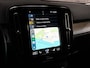 Volvo XC40 1.5 T2 Sport Automaat (APPLE CARPLAY, GROOT NAVI, CAMERA, STUUR/STOELVERWARMING, GETINT GLAS, SPORTSTOELEN, KEYLESS, NIEUWE APK, NIEUWSTAAT)