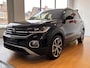 Volkswagen T-Cross 1.0 TSI Style * Dodehoek * Keyless * Virtual Dash * ZEER COMPLEET * Dealer Onderhouden *