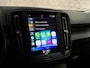 Volvo XC40 1.5 T3 163Pk Automaat (APPLE CARPLAY, GROOT NAVI, CAMERA, TREKHAAK, SPORTSTOELEN, PARKEERSENSOREN, LANE ASSIST, LED KOPLAMPEN, NIEUWSTAAT)