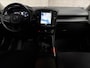 Volvo XC40 1.5 T3 163Pk Automaat (APPLE CARPLAY, GROOT NAVI, CAMERA, TREKHAAK, SPORTSTOELEN, PARKEERSENSOREN, LANE ASSIST, LED KOPLAMPEN, NIEUWSTAAT)