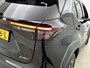 Toyota Yaris Cross 1.5 Hybrid 115 First Edition Comfort Pack | BTW voertuig | Dealer onderhouden | Dodehoek detectie | Stoel+stuurwielverwarming | Parkeersensoren voor+achter | Cruise control Adaptive | Apple CarPlay/Android Auto | Achteruitrijcamera |