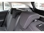 Ford Focus Wagon 1.0-125pk EcoBoost Mild-hybrid Titanium. Mooie, ruime, luxe en comfortabele Ford Focus wagon. Volautm. airco dual, camera, easy entry/easy go, stoel-, stuur- en voorraamverw., cruise control, Isofix, side- en lane assist, parkeersensoren v+a, LM wielen etc.