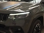 Jeep Compass 4xe 240 Plug-in Hybrid Electric Trailhawk 240Pk Automaat (PANORAMADAK, NARDO GREY, VIRTUAL COCKPIT, APPLE CARPLAY, CAMERA, LEDER, ADAPTIVE CRUISE, GETINT GLAS, NIEUWSTAAT)