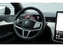 Volvo EX90 Twin Motor Performance Ultra 7p. 111 kWh | Panoramadak | Semi elektrische trekhaak | Luchtvering | Voorstoelen verwarmbaar met massagefunctie | Verwarmbaar stuurwiel | Verwarmbare achterbank  | Adaptieve Cruise Control | Alarmklasse 3 | Visual Park Assist |