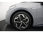 Volkswagen ID.3 First Plus 58 kWh SOH 95,7% | IQ Light | Navigatie | Camera | Stoel/Stuurverwarming
