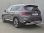 Hyundai Santa Fe 1.6 T-GDI PHEV Premium Sky 7P automaat / 7 persoons / Accu SOH 100% / Dealer onderhouden / Afneembare trekhaak / Head Up Display / Trekgewicht 1350 kg / Glazen schuif- en kanteldak / Stuur- Stoel & Achterbankverwarming /