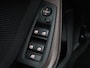 BMW 1-Serie 120i Business Edition Plus | Leder | Sportstoelen | Carplay | Stoelverwarming | Live Cockpit | Parkeerhulp | Climate control