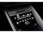 Porsche Macan 4 100 kWh Panoramadak / Passenger Display / RS Spyder Velgen