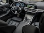 BMW 3-Serie 330e xDrive High Exe M-Sport PANO HARMAN KARDON 360 CAMERA MEMORY STOEL TREKHAAK BOMVOL!!