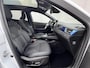 Renault Symbioz 1.6 E-Tech full hybrid 145 Esprit Alpine Automaat / Fabrieksgarantie tot 04-2027 / Elektrische stoelen & klep / Panorama dak / Stuur- en stoelverwarming / Voorruitverwarming / Parkeer assistent / Navigatie / Apple Carplay Android / 19" LM wielen & All Season banden /