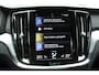 Volvo V60 B3 Automaat R-Design | Sportstoelen | Harman Kardon | Adaptieve Bochtverlichting | 19'' Lichtmetalen Velgen | Adaptieve Cruise Control | BLIS Dodehoekdetectie | 360 Graden Camera | Verwarmbare Voorstoelen