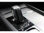 Volvo V60 B3 Automaat R-Design | Sportstoelen | Harman Kardon | Adaptieve Bochtverlichting | 19'' Lichtmetalen Velgen | Adaptieve Cruise Control | BLIS Dodehoekdetectie | 360 Graden Camera | Verwarmbare Voorstoelen