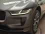 Jaguar I-Pace EV400 HSE 90 kWh 400Pk Automaat (APPLE CARPLAY, KUIPSTOELEN, LUCHTVERING, HEAD-UP DISPLAY, GROOT NAVI, MEMORY SEATS, MERIDIAN AUDIO, SFEERVERLICHTING, 360 CAMERA, NIEUWSTAAT)