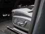 Audi Q6 e-tron First edition quattro 100 kWh l S line l Glazen panoramadak l Adaptive cruise control l Luchtvering l Bang & Olufsen l Elektr. verstelbare voorstoelen l Geheugenfunctie bestuurdersstoel l 360 graden camera l Head-up display l Apple Carplay / Android Auto l MMI-bijrijdersscherm l Rood gespoten remzadels l Exterieurpakket zwart