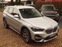 BMW X1 xDrive20i | 4x4 | Carplay | HUD | Trekhk | Camera | 1e Eig. | Ad.Cruise | Dealeronderhouden!