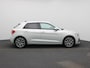 Audi A1 Sportback 30 TFSI Advanced edition l Adaptive cruise control l Climate control l Stoelverwarming l Navigatie l Climate control l LED-koplampen l Audi sound system l Privacy glas l Optiekpakket zwart plus l Lichtmetalen wielen l Apple Carplay / Android Auto
