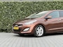 Hyundai i30 1.6 GDI i-Vision, NAVI, CAMERA, DAB+, PDC, LED, CRUISE CONTROL, CLIMATE CONTROL, STOELVERWARMING, LICHTMETAAL 16"