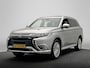 Mitsubishi Outlander 2.4 PHEV Instyle | Origineel NL| Pano/Dak | Keyless | Adaptieve Cruise | Trekhaak | Stuur/Stoelverwarming |