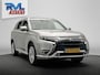 Mitsubishi Outlander 2.4 PHEV Instyle | Origineel NL| Pano/Dak | Keyless | Adaptieve Cruise | Trekhaak | Stuur/Stoelverwarming |
