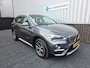 BMW X1 XDrive20i High Executive | Trekhaak | LED | Navigatie | HUD | Camera | Cruise Control | Elek. Achterklep