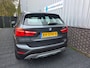 BMW X1 XDrive20i High Executive | Trekhaak | LED | Navigatie | HUD | Camera | Cruise Control | Elek. Achterklep