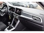Volkswagen T-Roc 1.0 TSI Life Airco Lichtmetaal Trekhaak Navi