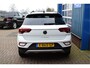 Volkswagen T-Roc 1.0 TSI Life Airco Lichtmetaal Trekhaak Navi