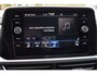 Volkswagen T-Roc 1.0 TSI Life Airco Lichtmetaal Trekhaak Navi