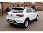 Volkswagen T-Roc 1.0 TSI Life Airco Lichtmetaal Trekhaak Navi
