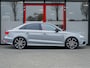 Audi A3 Limousine 1.4 TFSI CoD Design Pro S Line Plus | Trekhaak | Stoelverwarming | Nardo Grey | Navigatie | S-Line | Keyless | Climate Control | Cruise Control | Parkeersensoren | LED | 19'' Lichtmetalen Velgen |