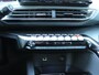 Peugeot 3008 1.6 HYbrid 225 Allure Pack Business | Navi / Camera / Climate