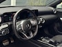 Mercedes-Benz A-klasse 250 e AMG Line FULL PANO SFEER ECC PDC SPORTVELGEN NAVI