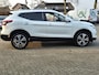 Nissan Qashqai 1.2 N-Connecta Navigatie /Panoramadak / Cruisecontrol/ Airco/4 Seizoenenbanden