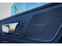 Volvo XC60 T6 Recharge AWD Inscription | Luchtvering | Pano | Massage | Google | Harman/Kardon | Trekhaak | Nappa leder
