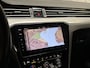 Volkswagen Passat Variant 1.4 TSI PHEV GTE 218Pk Automaat (VIRTUAL COCKPIT, APPLE CARPLAY, GROOT NAVI, STOELVERWARMING, CAMERA, KEYLESS, SPORTSTOELEN, MODE KNOP, ADAPTIVE CRUISE, NIEUWSTAAT)