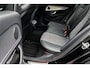 Mercedes-Benz E-klasse Estate 300 Premium Plus | Half leder | Stoelverwarming | Wegklapbare trekhaak | Camera