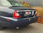 Jaguar XJ 4.2 V8 Executive FULL YOUNGTIMER NAVI SCHUIFDAK LEDER
