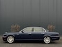 Jaguar XJ 4.2 V8 Executive FULL YOUNGTIMER NAVI SCHUIFDAK LEDER