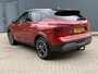 Nissan Qashqai 1.3 MHEV Tekna / Panoramadak / Trekhaak / HUD / Dealer Onderhouden / Navigatie / 360 Camera / Climate Control / Cruise Control Adaptief / Elektrische Achterklep / Dodehoek Detectie / NAP / All Season Banden /