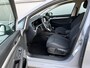 Volkswagen Golf 1.0 TSI 110pk Life | Navigatie | Adaptive Cruise | PDC V+A