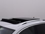 Volkswagen T-Roc 1.5 TSI R-line | Pano Dak | Camera | Stoelverwarming | ACC | Keyless | Carplay | 19'' |