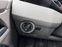 Volkswagen Transporter 2.0 TDI 110PK L2H1 / Trekhaak / App connect / Cruise / 3 zits