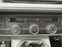 Volkswagen Transporter 2.0 TDI 110PK L2H1 / Trekhaak / App connect / Cruise / 3 zits