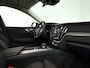 Volvo XC60 T6 Plug-in hybrid AWD Plus Dark | SOH 100% | Panoramadak | 360° camera | Stoel- en Stuurverwarming | Trekhaak