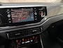Volkswagen Polo 1.0 TSI Highline R Automaat (APPLE CARPLAY, GROOT NAVI, CLIMATE, STOELVERWARMING, SPORTSTOELEN, ADAPTIVE CRUISE, PARKEERSENSOREN, NIEUWSTAAT)